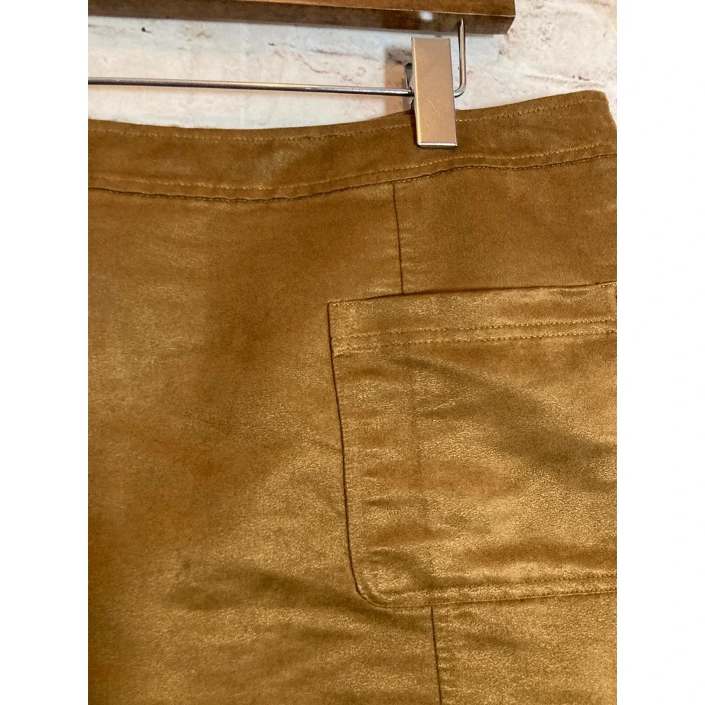 Old Navy Skirt Womens 16 Darkest Gold Microsuede A Line Zip Back Preppy Academia